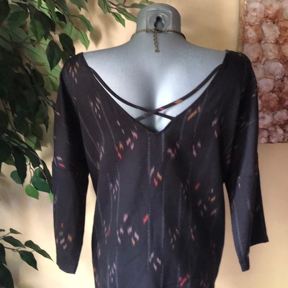 Eight Sixty top - Picture 3 of 5